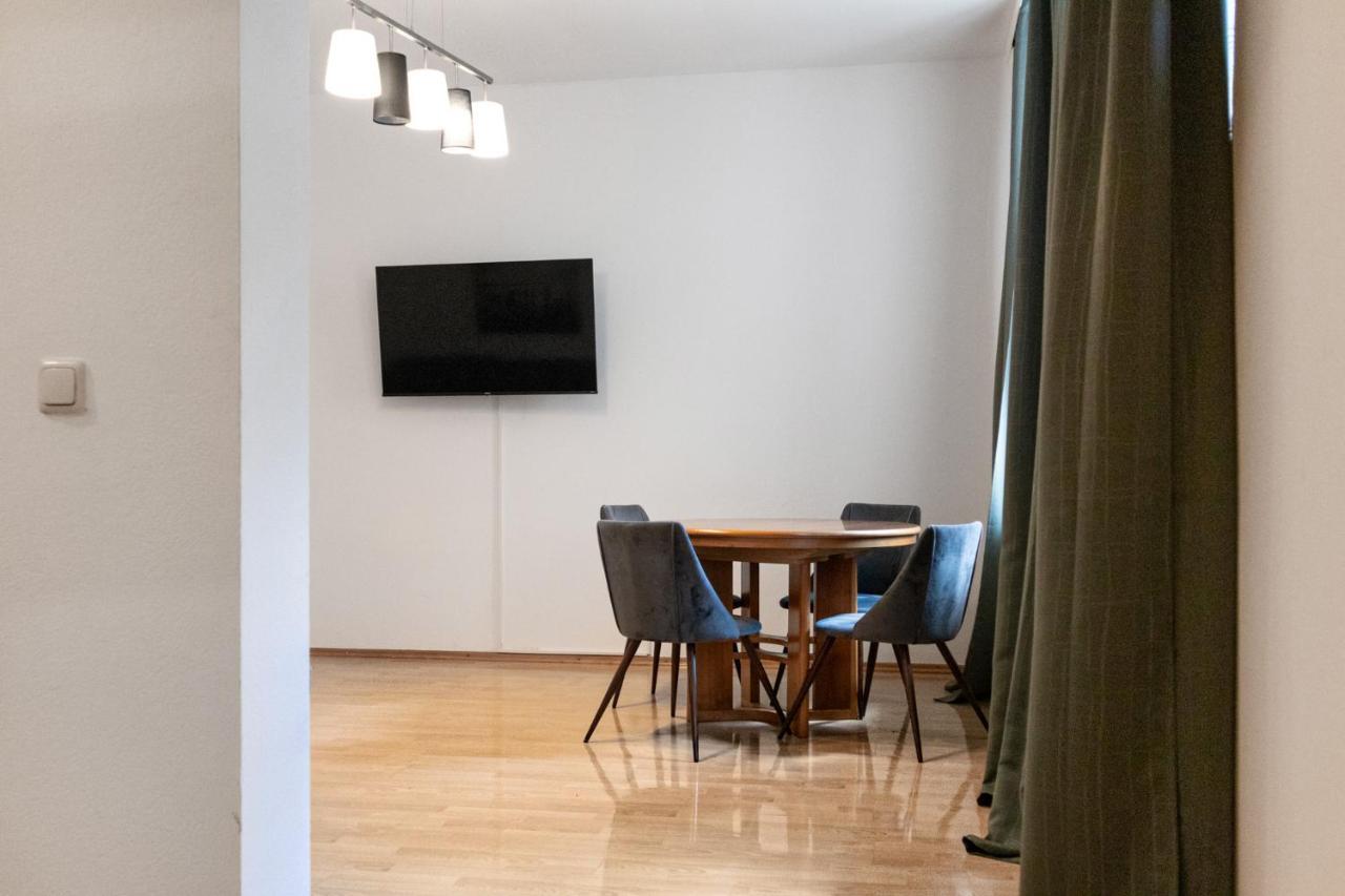 Welcoming 3Br Budget Apt. Well Connected Wenen Buitenkant foto